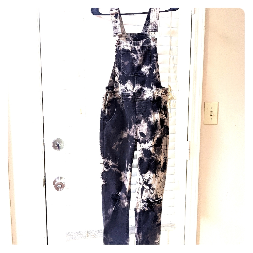 Reverse tie-dyed black denim overalls/SMALL